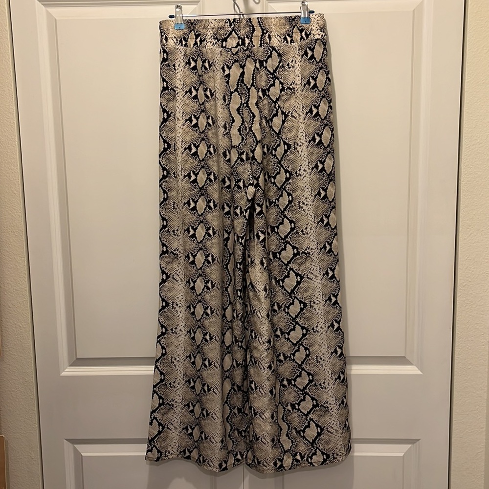 L’Agence Python Print Silk Pants - Picture 4 of 7